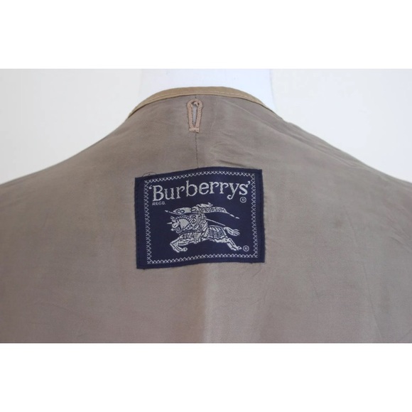 ❌SOLD❌Burberrys' Trenchcoat Lining Size44 - Picture 5 of 8